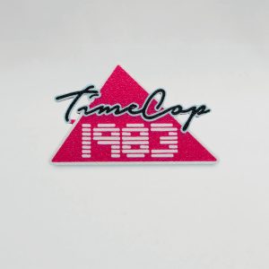 Fridge magnet triangle pink flat