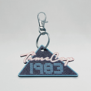 Keychain triangle blue galaxy glow flat